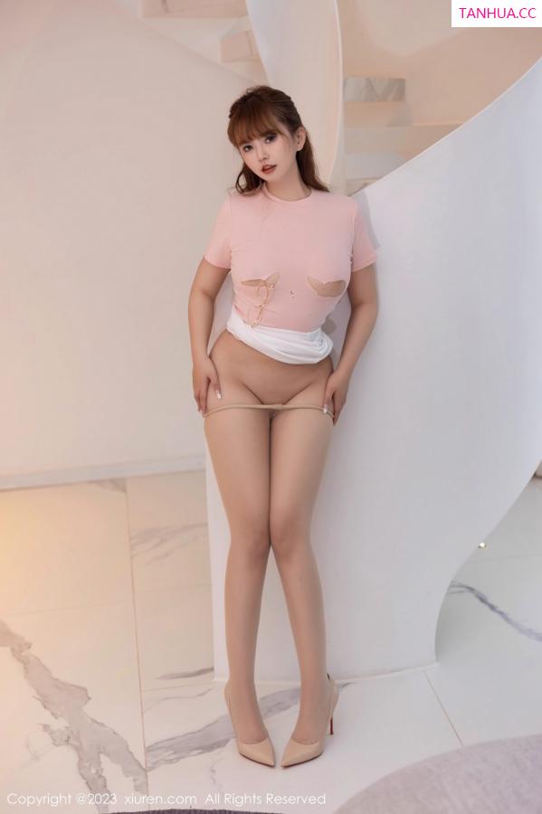 张思允  [XiuRen]高清写真图 2023.05.11 No.6722 张思允Nice 丰腴美臀第58张图片